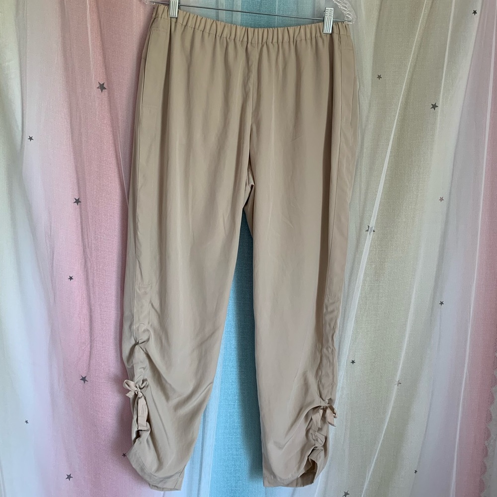🌼3 for $25🌼 Tan pants